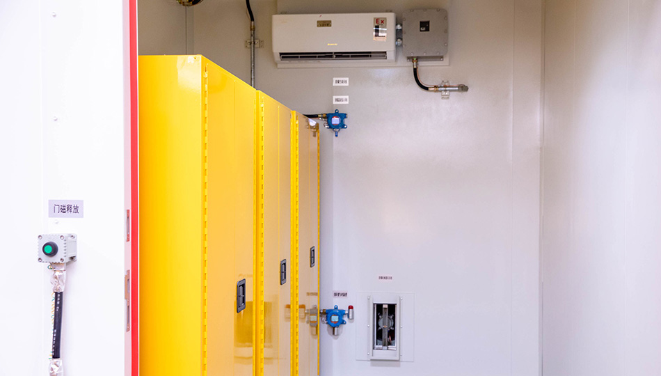 Liuyang Explosion Highlights Safety Gaps: Technical Approach of Intelligent Explosion-Proof Storage Systems